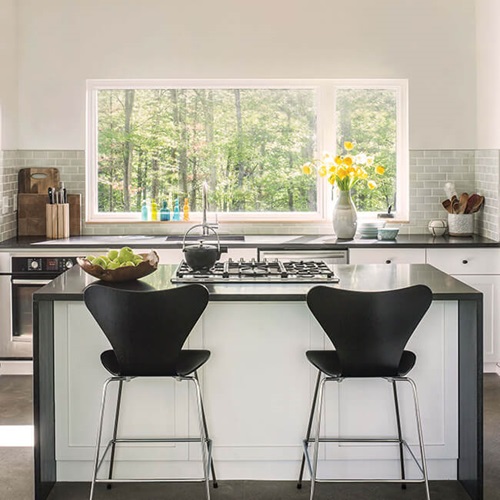 Kitchen With Signature Ultimate Casement Windows